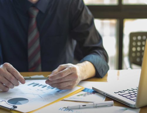 As linhas de créditos bancários para o capital de giro das empresas.