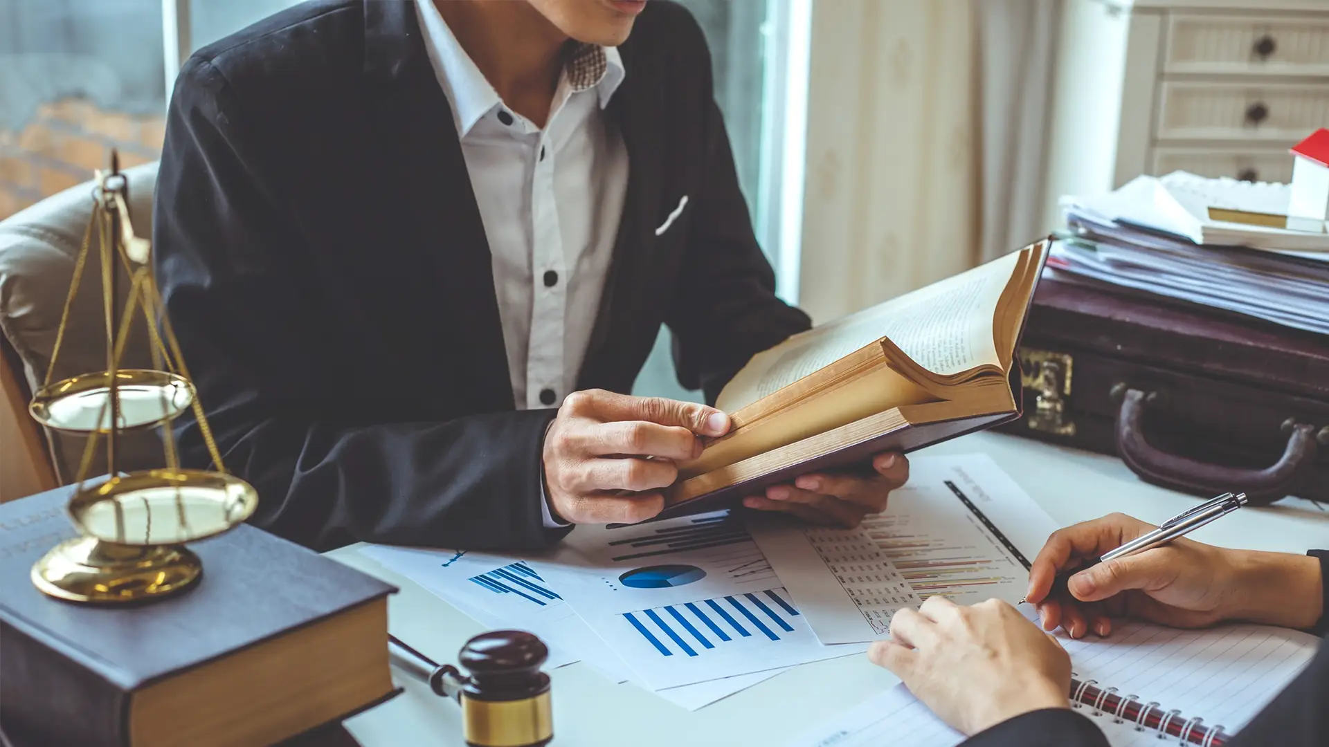 Área de Atuação Jurídica Direito Tributário - Albuquerque Neto Peçanha & Guimarães Advogados